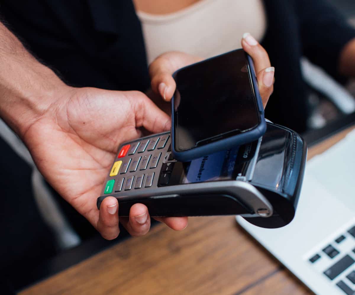 How To Accept Money Via Apple Pay: Step-By-Step Guide